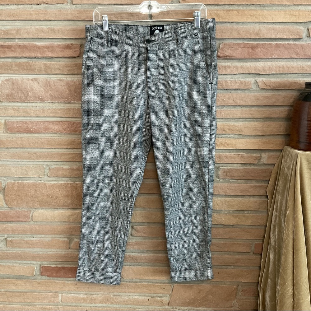 Boohoo Man Cropped Black White Plaid Pants 33 Waist